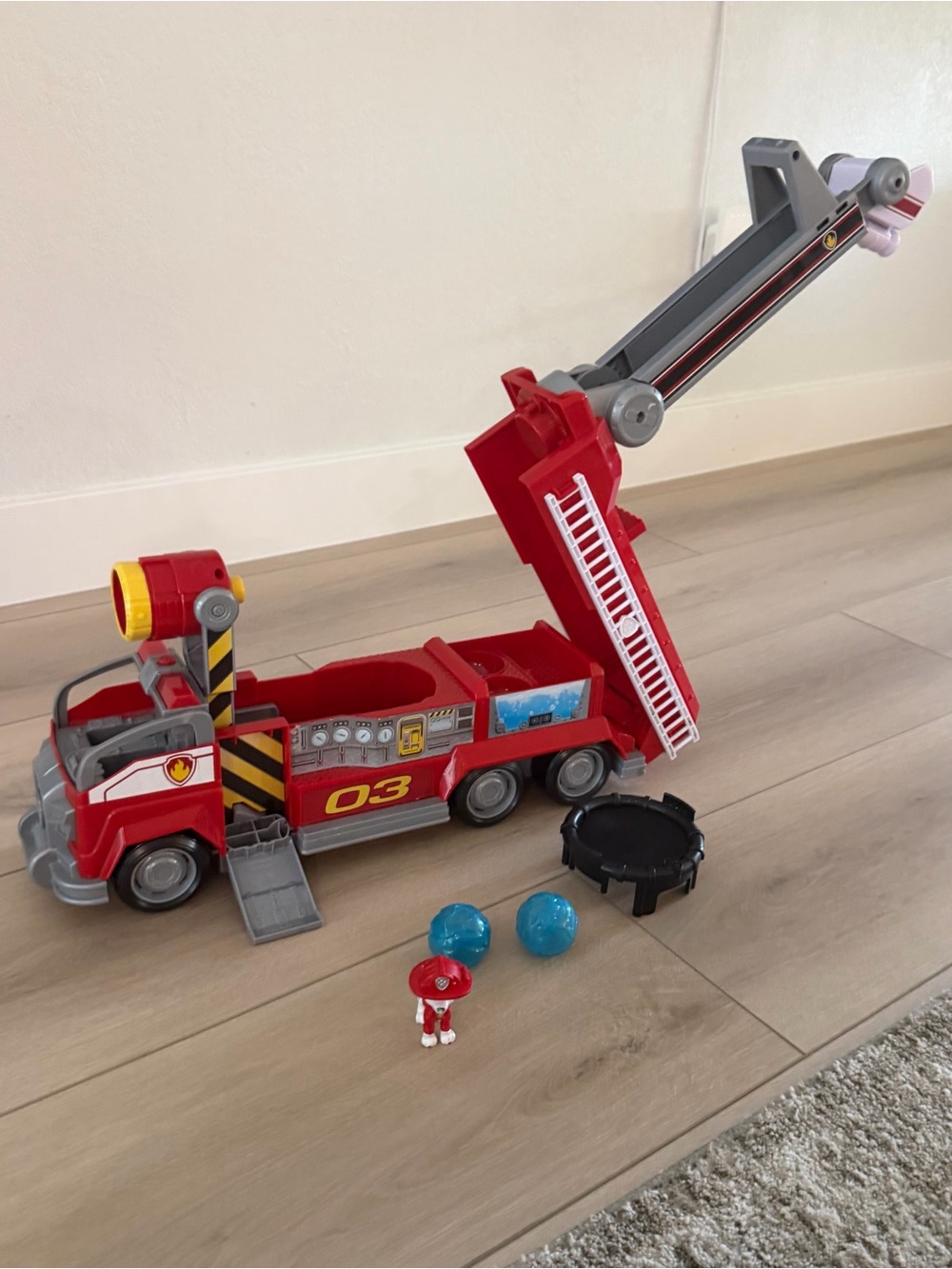 Marshall's Transforming City Fire Truck from PAW Patrol